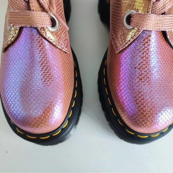 Dr. Martens Holly Pink Iridescent Leather Platform Boots Shoes Womens Size 7 NEW - Picture 6 of 10